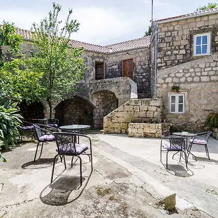 Guest house Old Town
